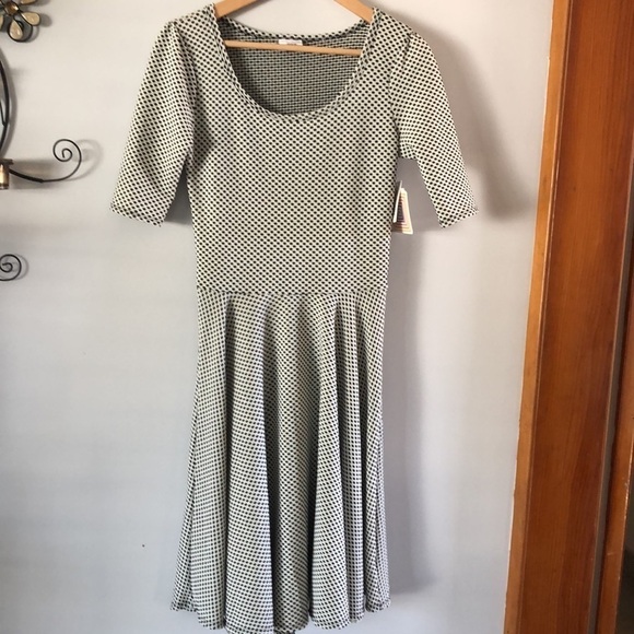 NEW LulaRoe Nicole Polka Dot Fit and Flare Dress Small Office Comfy Stretch USA - Picture 2 of 11
